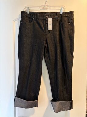 Women’s Black Cuffed Jeans - Unbranded